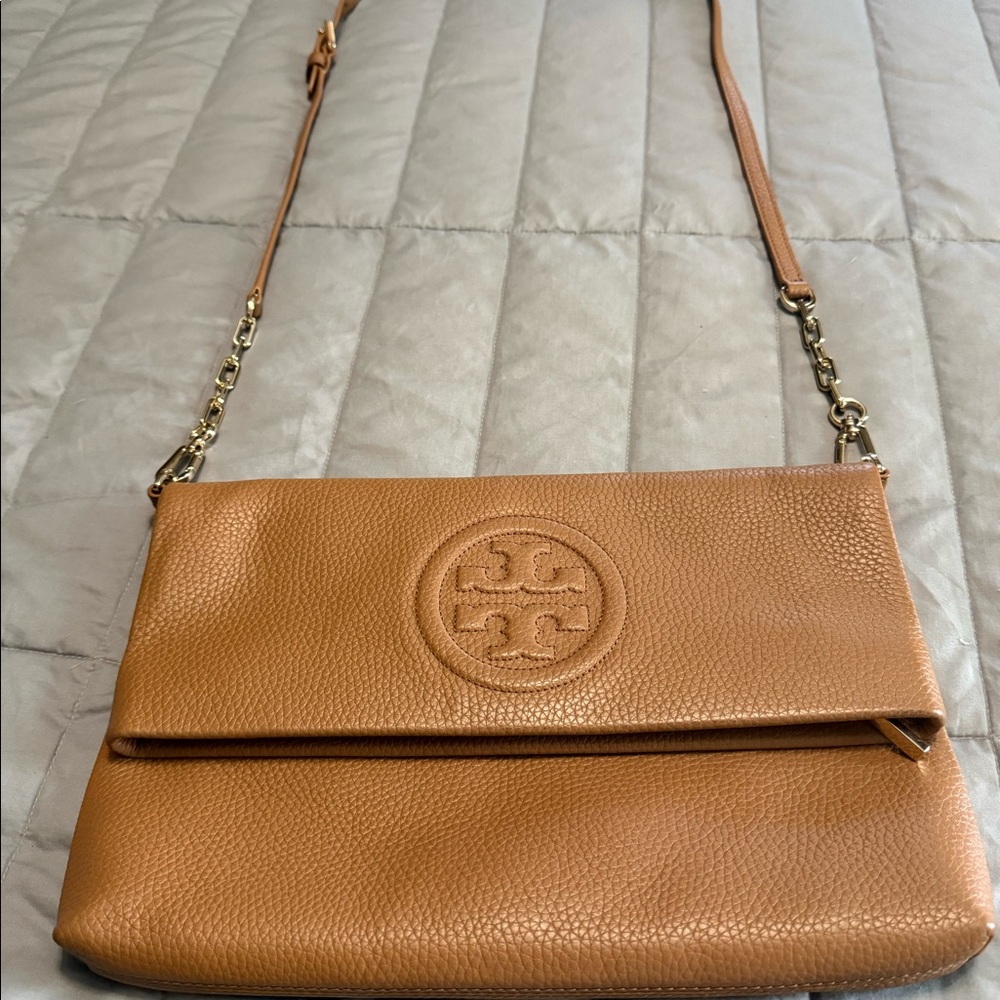 🎉Sale🎉Beautiful EUC Tory Burch purse.